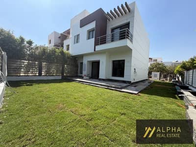 First Use Townhouse for Rent in Hyde Park – 3BR | Direct | 110K