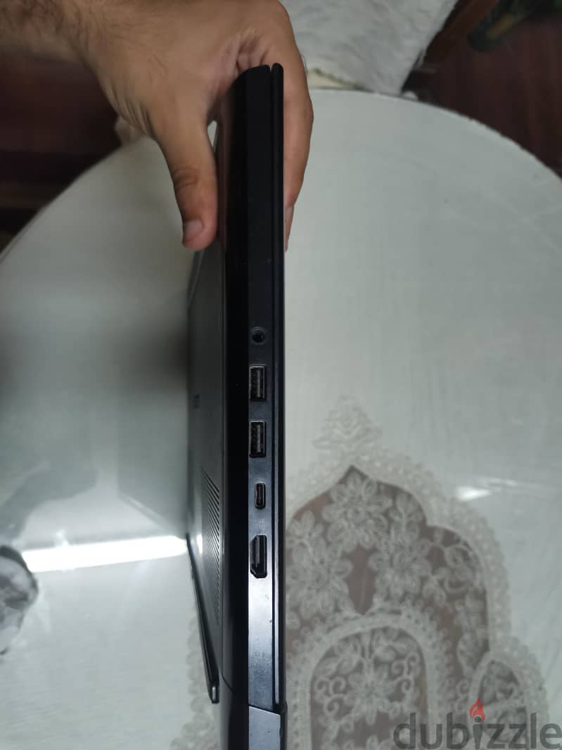 Dell Inspiron 7577 Used 3