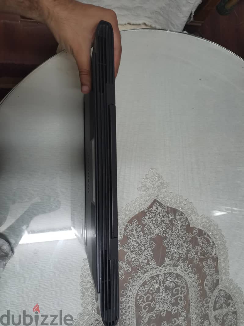 Dell Inspiron 7577 Used 4