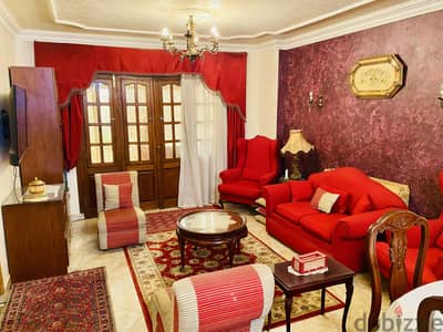 شقة للبيع بشارع الهرم ببرج سكني مميز من المالك مباشرة