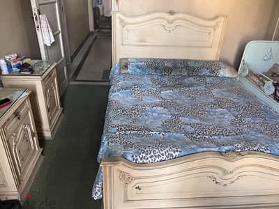غرفه نوم مستعمله حاله ممتازه للبيع