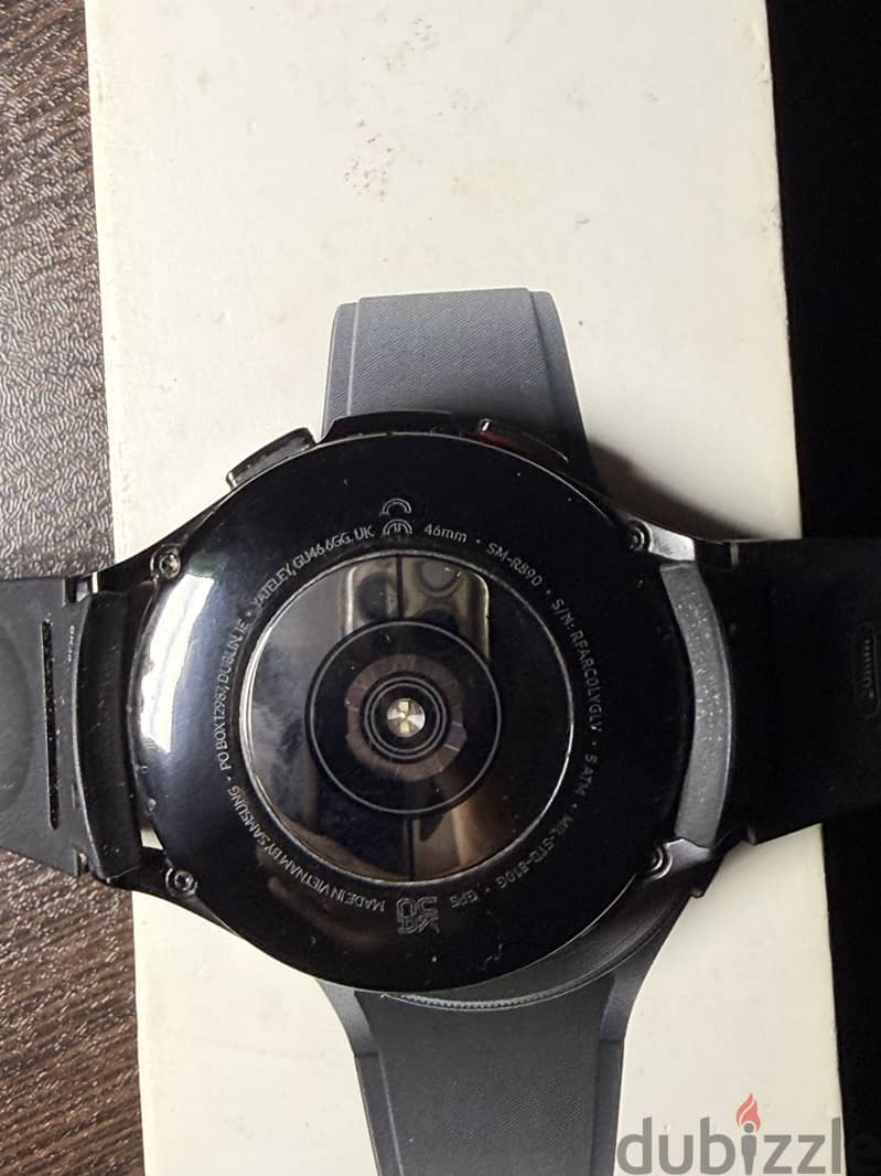 Samsung Galaxy Watch 4 Classic 2
