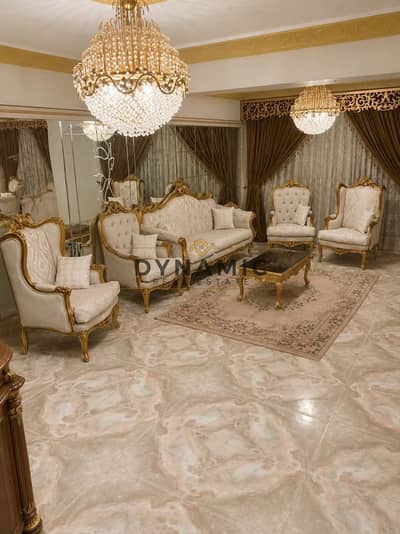 شقة مميزة مسجلة شهر عقاري | 235 متر | ذاكر حسين – مدينة نصر