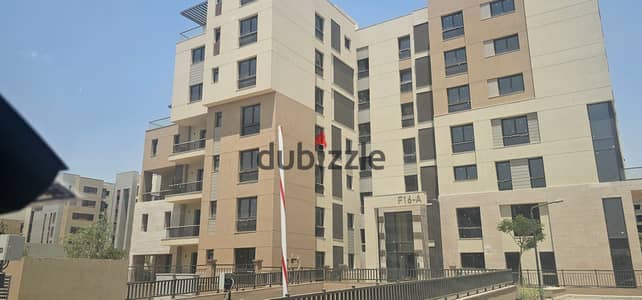 شقة للبيع في كومباوند ديستريكت 5 القاهرة الجديدة -التجمع الخامس