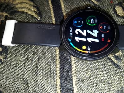 ساعة اورايمو سعرها ١٠٠٠ جنيه لأنها مستعمله  سعرها جديد ب ١٥٠٠ جنيه