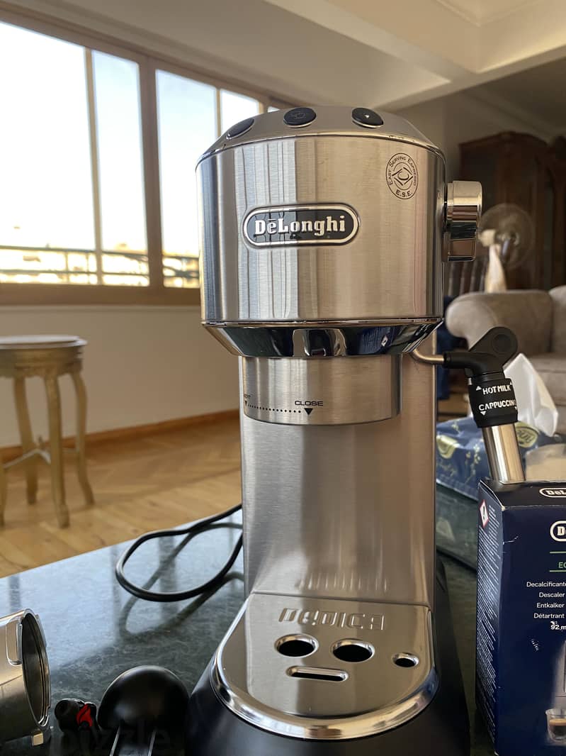 Delonghi Dedica Espresso Machine 2