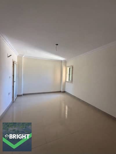 Apartment for sale - 160sqm - ready to move - fully finished - prime location - open view