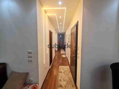 Apartment for rent with kitchen, Al-Qarnfal Villas, first floor, 250m