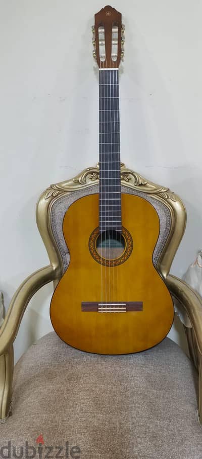 YAMAHA C40