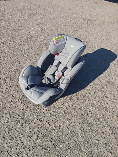 car seat  مقعد سياره للاطفال سن من 0 ل 7