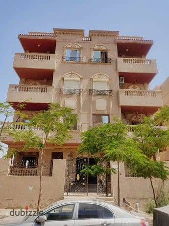 190-square-meter apartment in a prime area of ​​Al-Shorouk City.