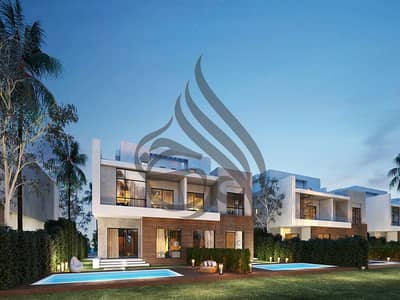 Town house middle for sale in hyde park new cairo under market price prime location down payment and installment