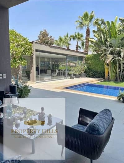Standalone villa for sale in a prime location in New Cairo at an unbeatable price!