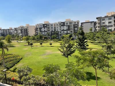 Apartment for rent empty in Madinaty 200 square meters 4 rooms 3 bathrooms with master view wide garden double face in first residence condition