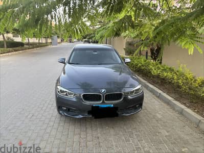BMW 318 2019
