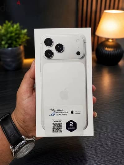 آبل - آيفون 17 برو ماكس