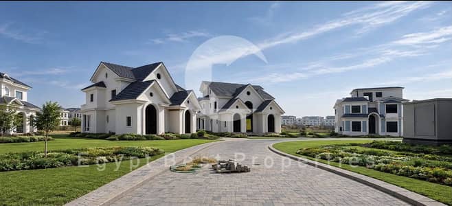 FINISHED VILLA FOR SALE IN NEW LAUNCH DELIVERY SOON OVER 9 YRS WITH LARGE GARDEN IN MOUNTAIN VIEW IN NEW CAIRO