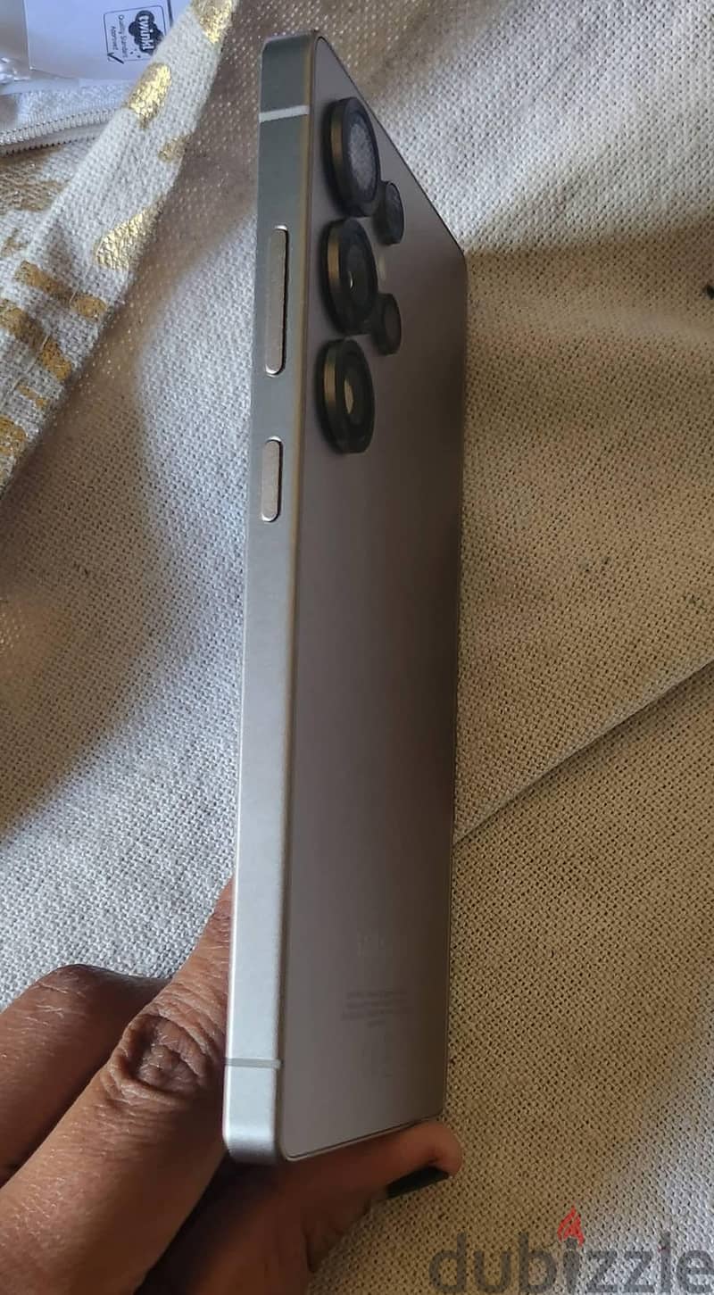 Samsung S25 Ultra 1