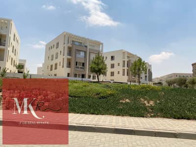 Ground duplex with garden for sale in Hyde Park Compound Fifth Settlement New Cairo Down payment & remaining installments available Ready for viewing