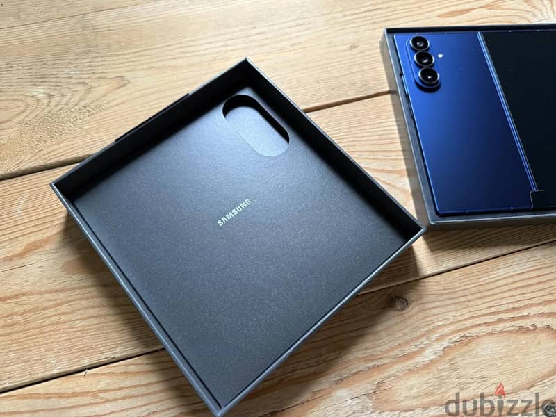 Samsung Z Fold 7 4