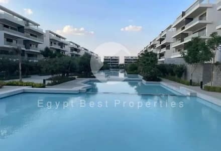 ادفع 800 الف واستلم شقة غرفتين قسط 8 سنين فيو ليك للبيع في ليك فيو 2 التجمع الخامس Lake View 2
