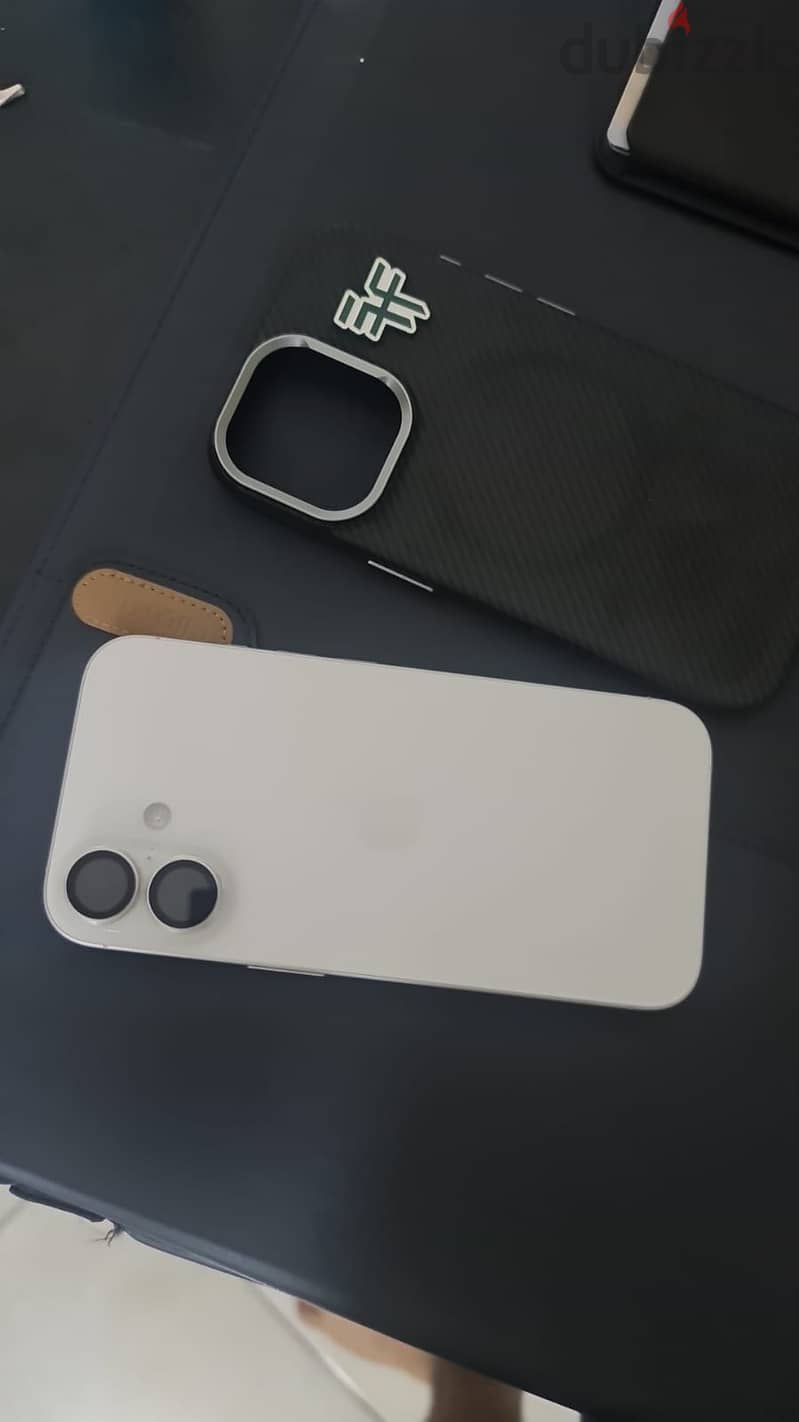 Apple - iPhone 16 1