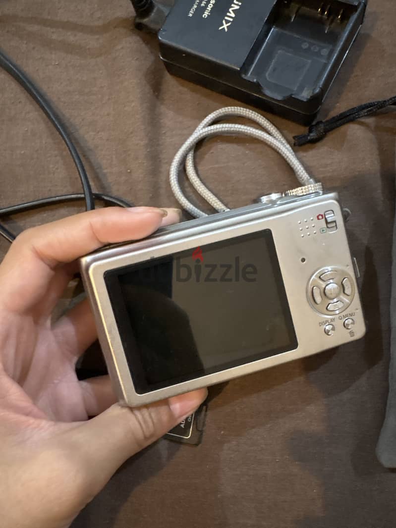 Panasonic DMC-TZ6 1