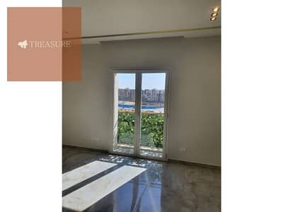 semi furnished Apartment for rent in Hyde Park - new cairo
