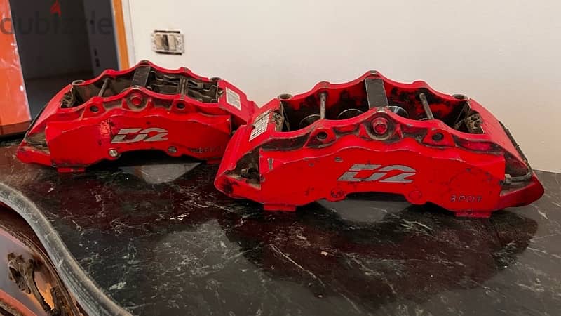D2 8 pot brake system 2