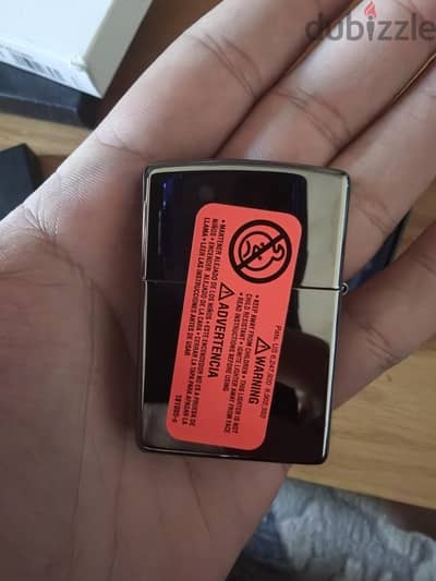 ولاعتين zippo اصلي وارد امريكا زيرو لم يستخدمو