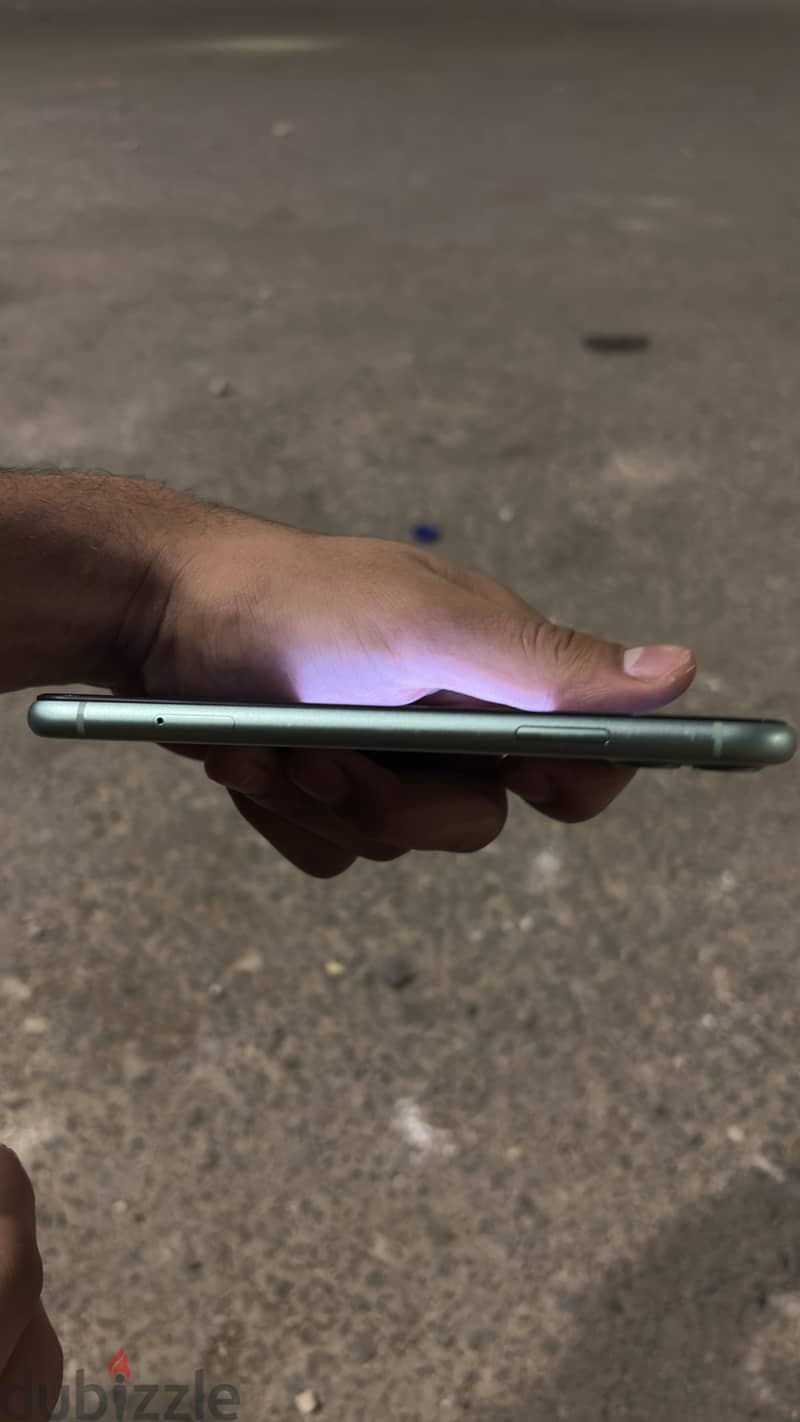 Apple - iPhone 11 5