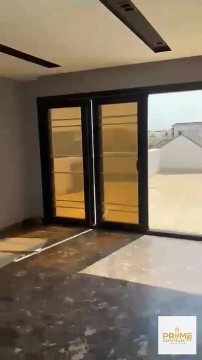 للايجار بنتاهوس 167متر متشطب الترا سوبر لوكس بالمطبخ والتكيفات بماونتن فيو تشيل اوت بارك Penthouse for rent in Mountain view chill out park