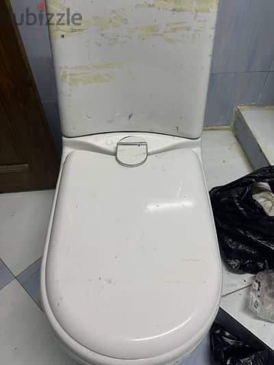 للبيع قاعده حمام ايديال