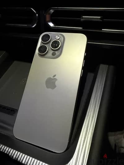 Apple - iPhone 15 Pro Max
