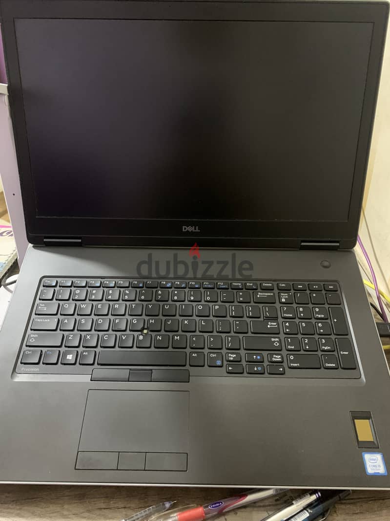 Dell Precision 7740 Mobile Workstation – RTX 3000 6GB 1