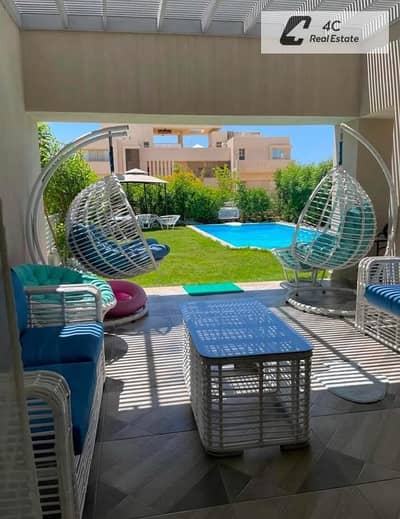 بأقل من سعر الشركه استلم تاون هاوس 4 غرف تشطيب كامل Open view Private Pool ريسيل في هاسيندا باي بتقسيمه مميزة جاهز للمعاينه و السكن