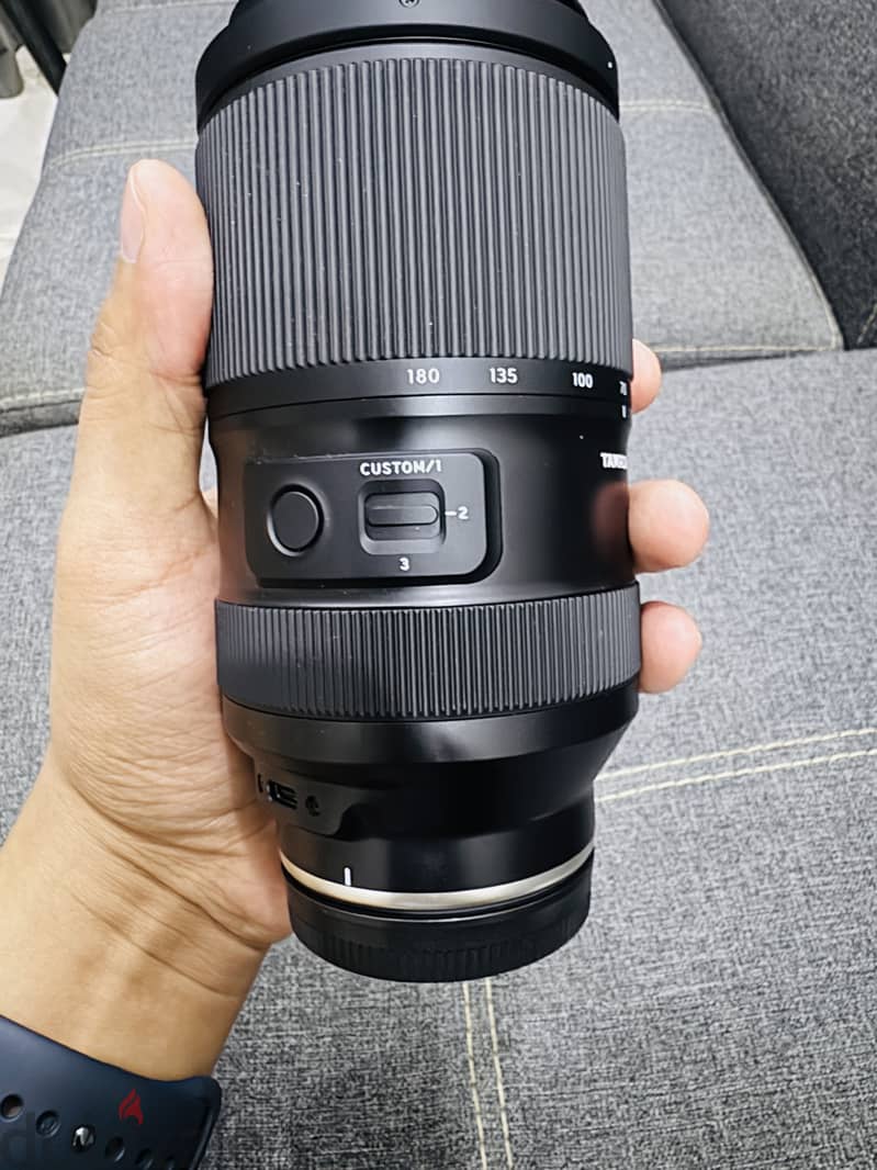 Tamaron 70-180 f2.8 G2 Sony E mount 2