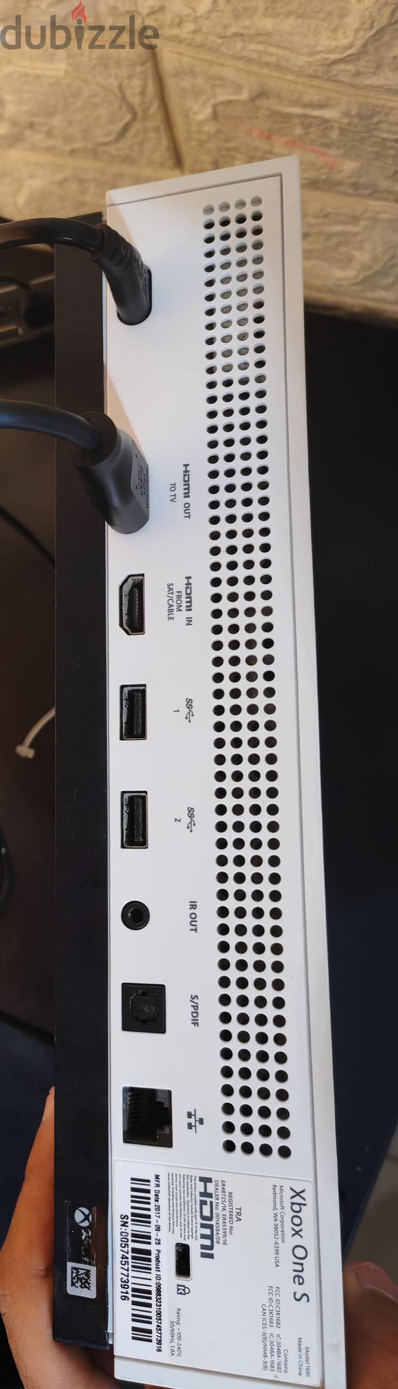 Xbox one s مع دراعين 6