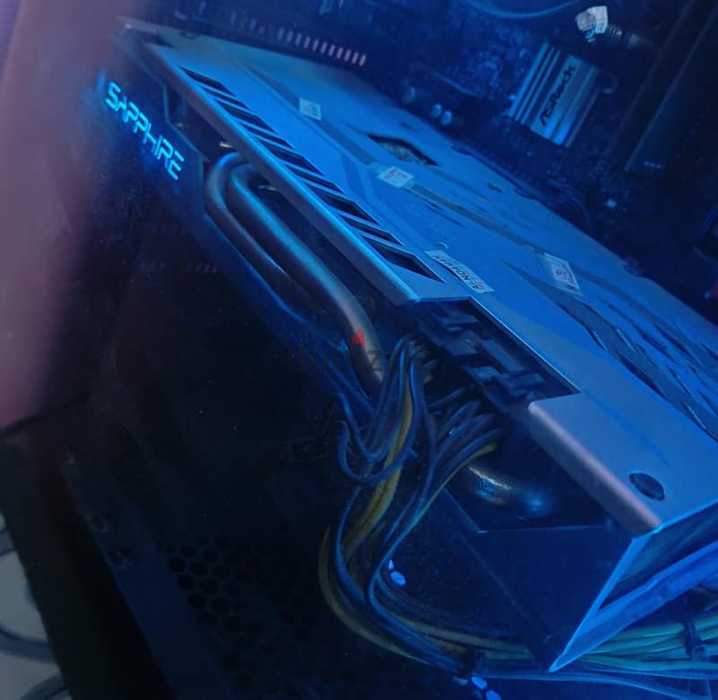 Sapphire Nitro+ AMD Radeon RX 590 8GB 1
