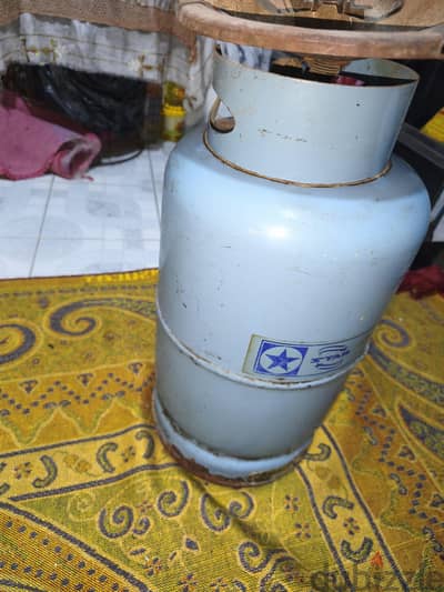نص انبوبه مع شعله