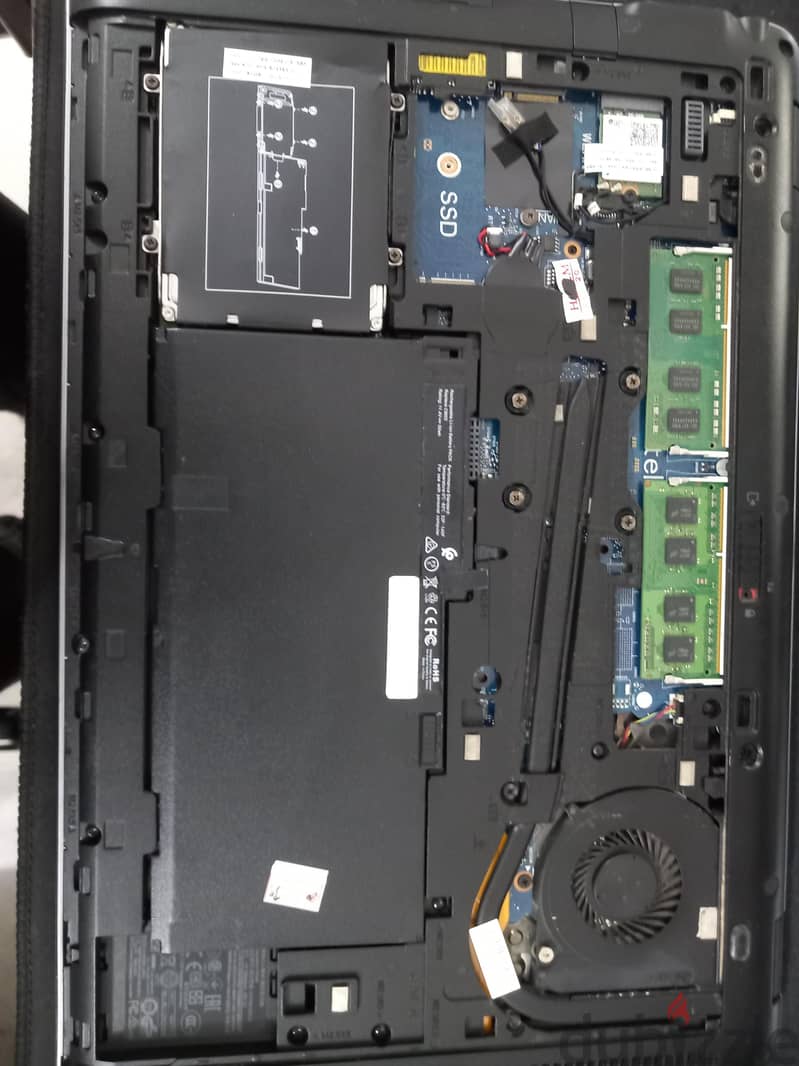 لابتوب hp 9