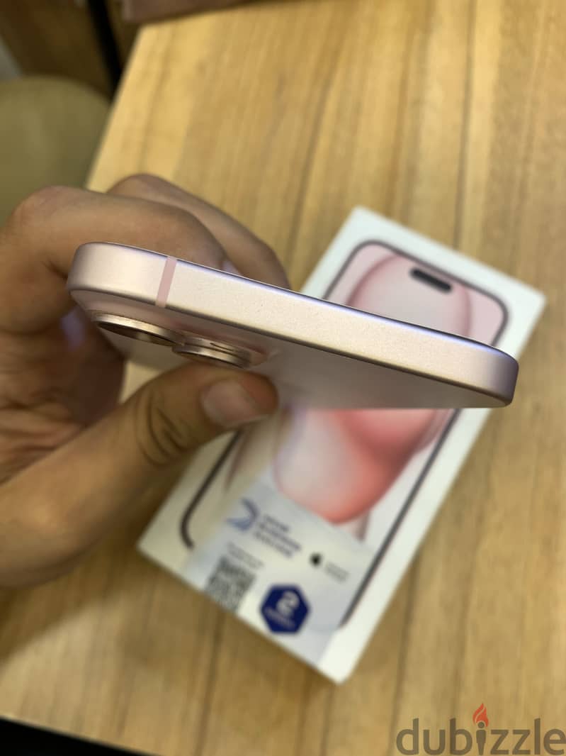 آبل - آيفون 15 بلس 2