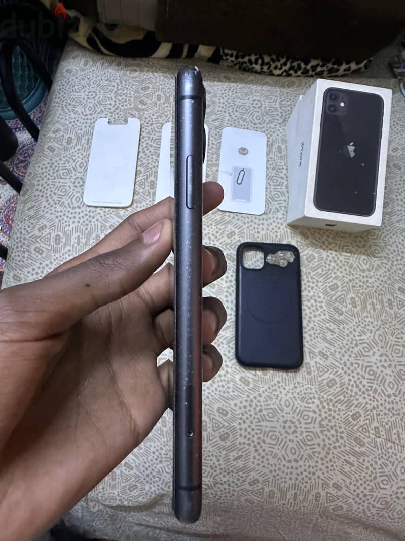 Apple - iPhone 11 1