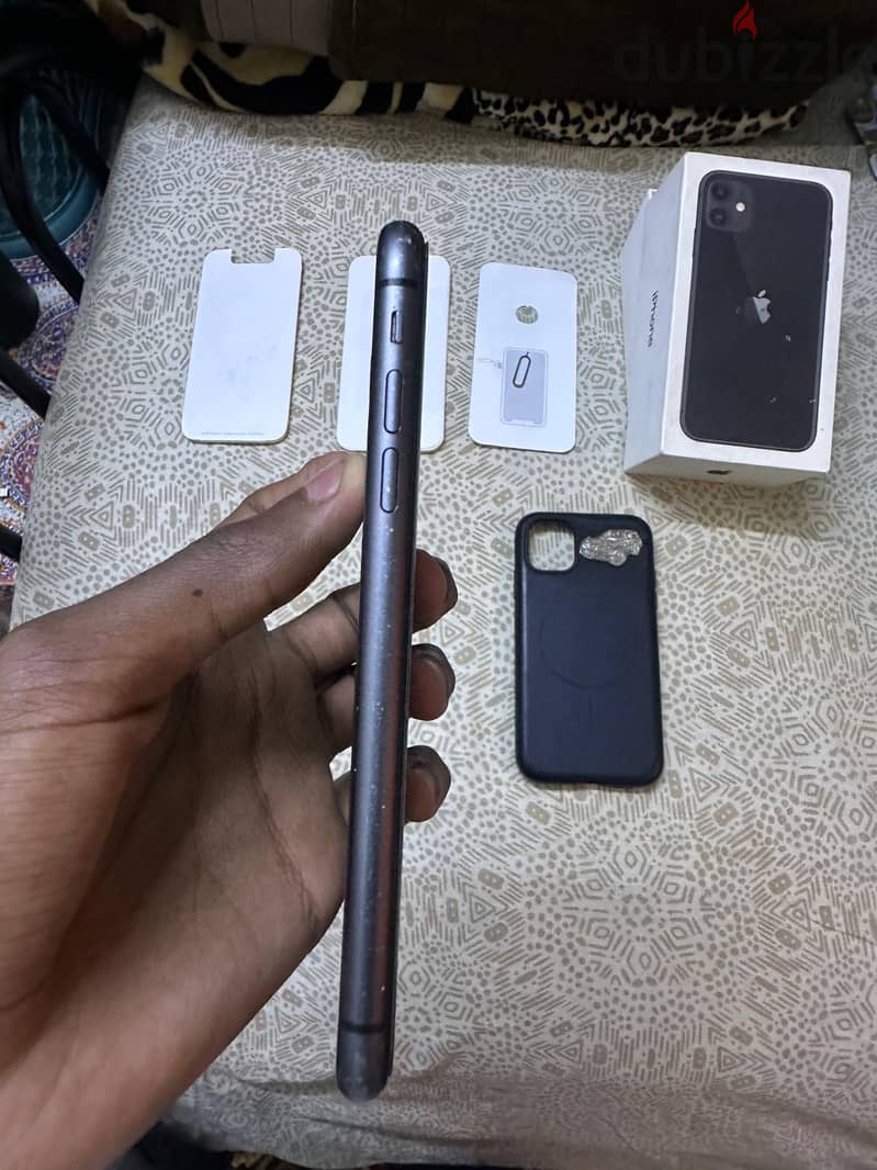 Apple - iPhone 11 3