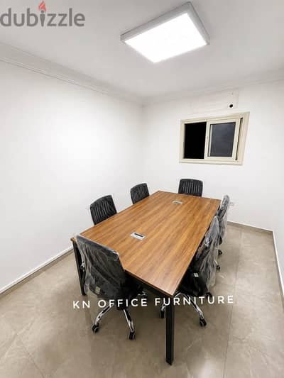 ترابيزة اجتماعات - meeting table - غرفة اجتماعات - meeting room