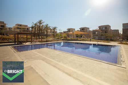 Luxury villa 3bedrooms - ready to move - prime location in palm hills new cairo - very low price and easy installment