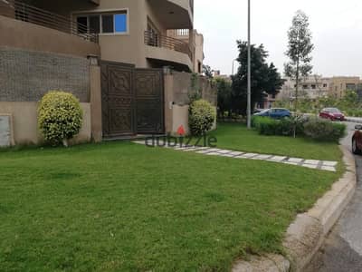 فيلا مستقلة للإيجار بجنوب الأكاديمية – 1,200م مباني | مكيفة بالكامل | للسكن والسفارات فقط