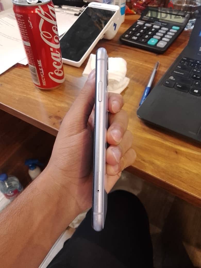 Apple - iPhone 11 3