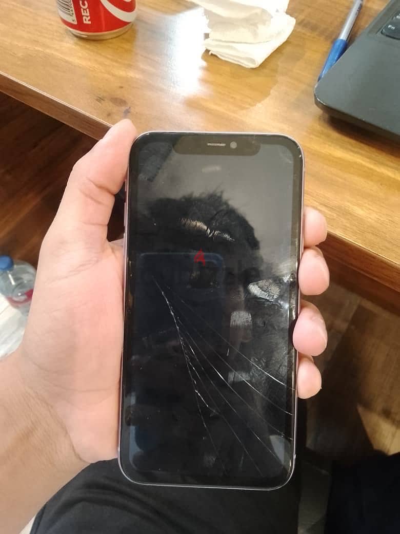 Apple - iPhone 11 6