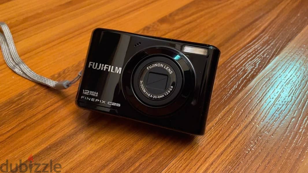 Fujifilm FinePix C25 – 12MP digital camera 1